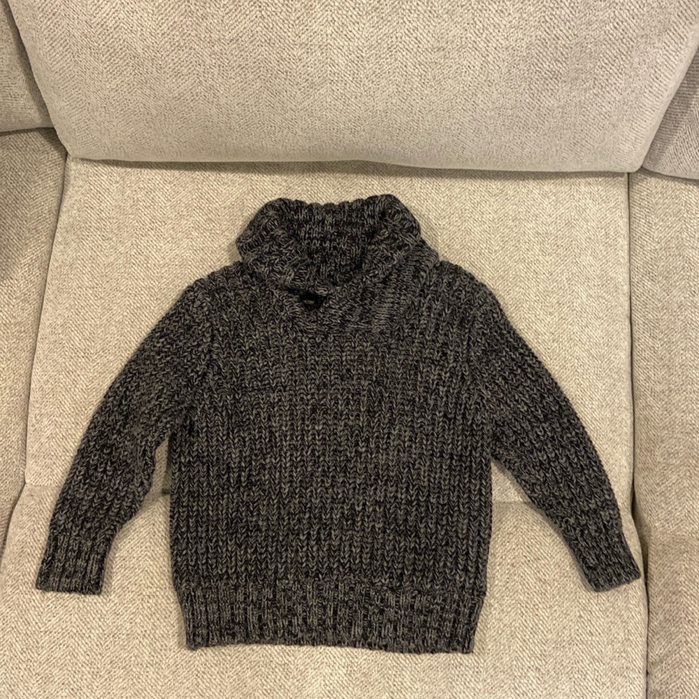 Old Navy Chunky button sweater 12-18 mo